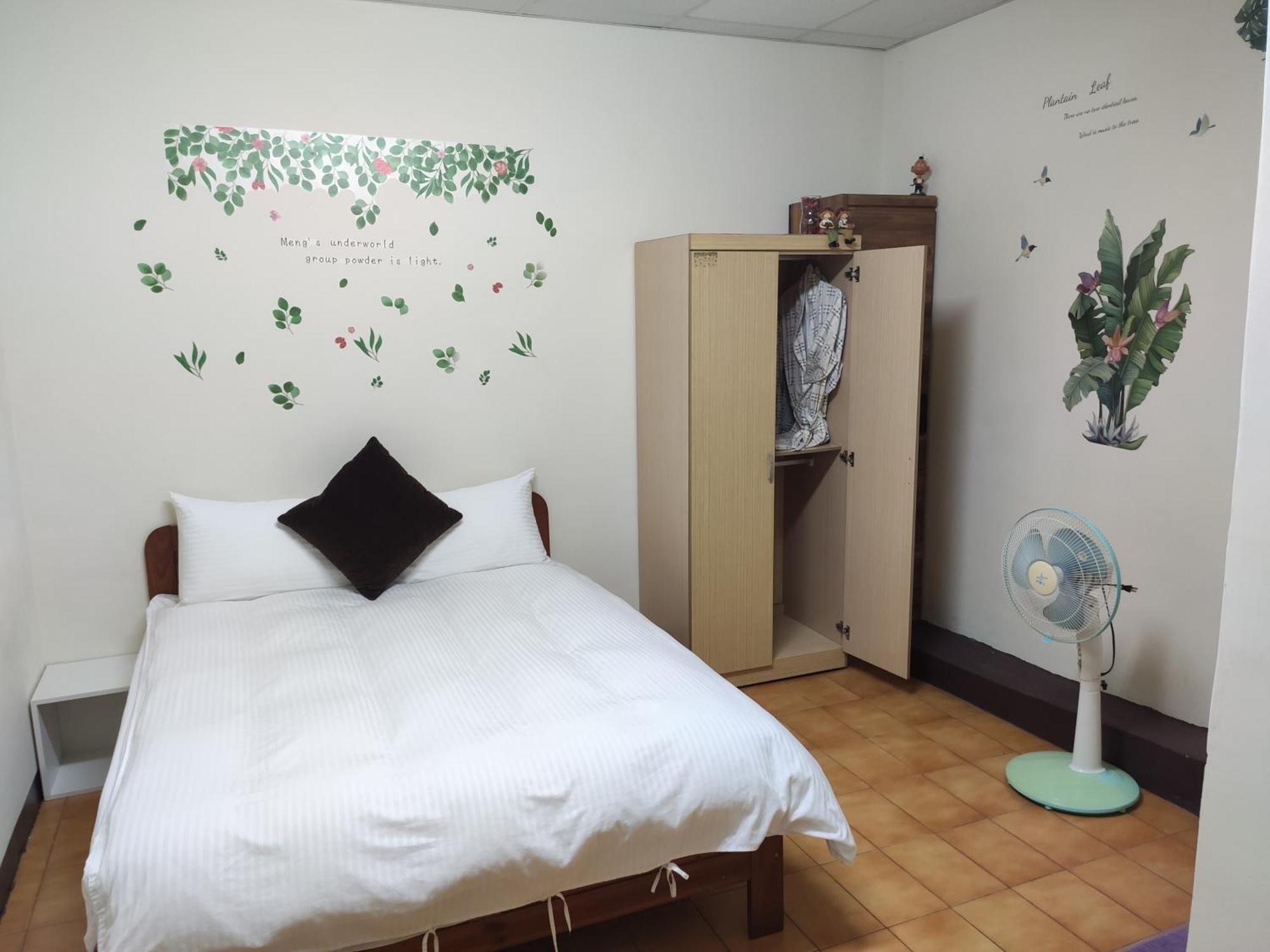Papa Bear'S Guesthouse Taichung Quarto foto