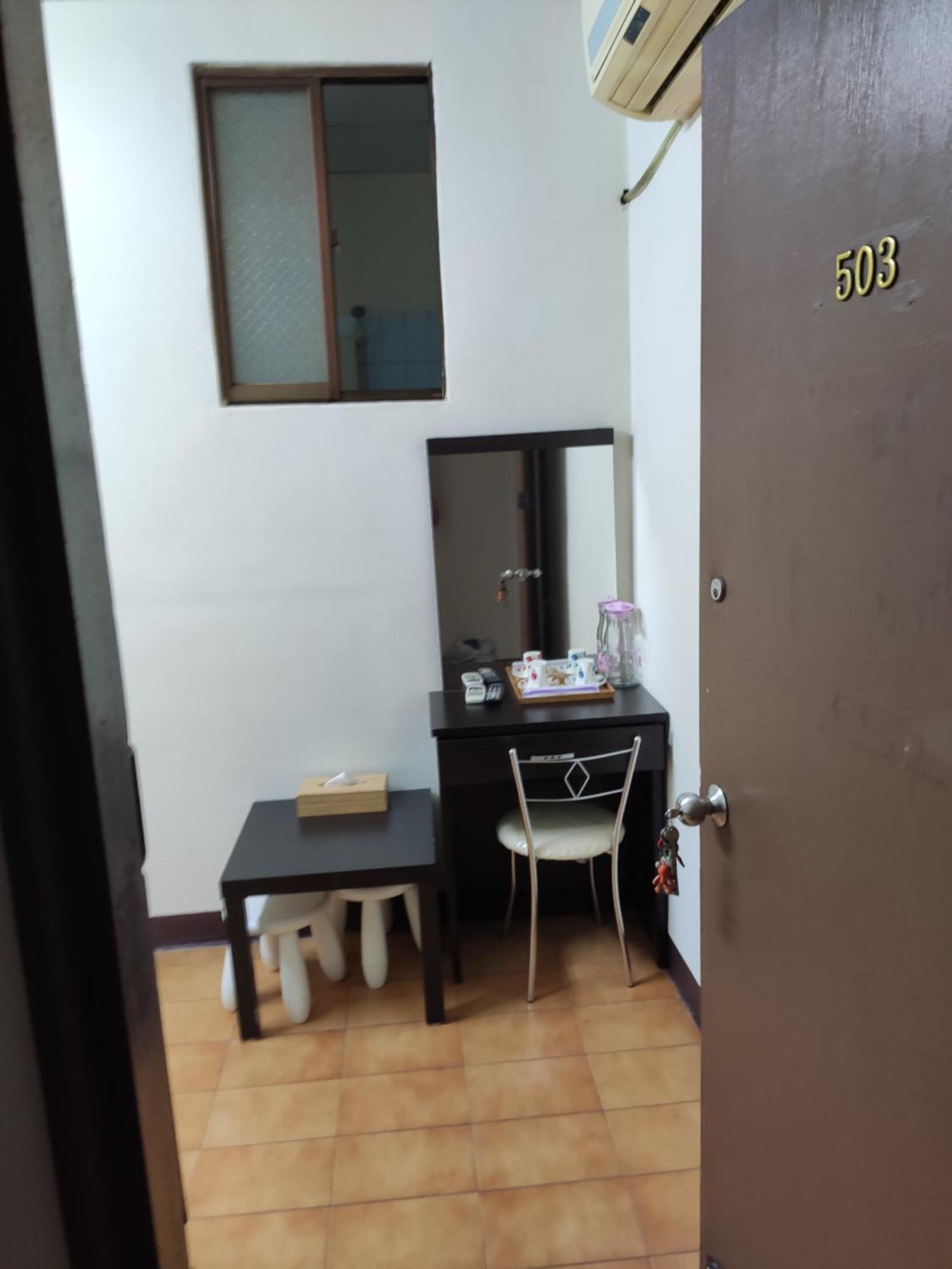 Papa Bear'S Guesthouse Taichung Quarto foto